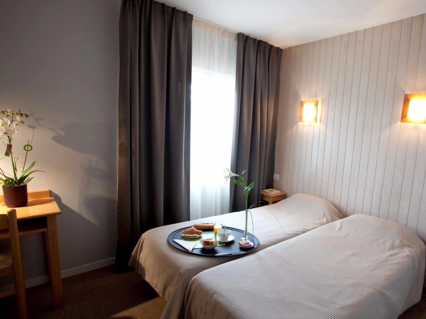 Logis Hotel Le Relais Biscarrosse Exterior foto