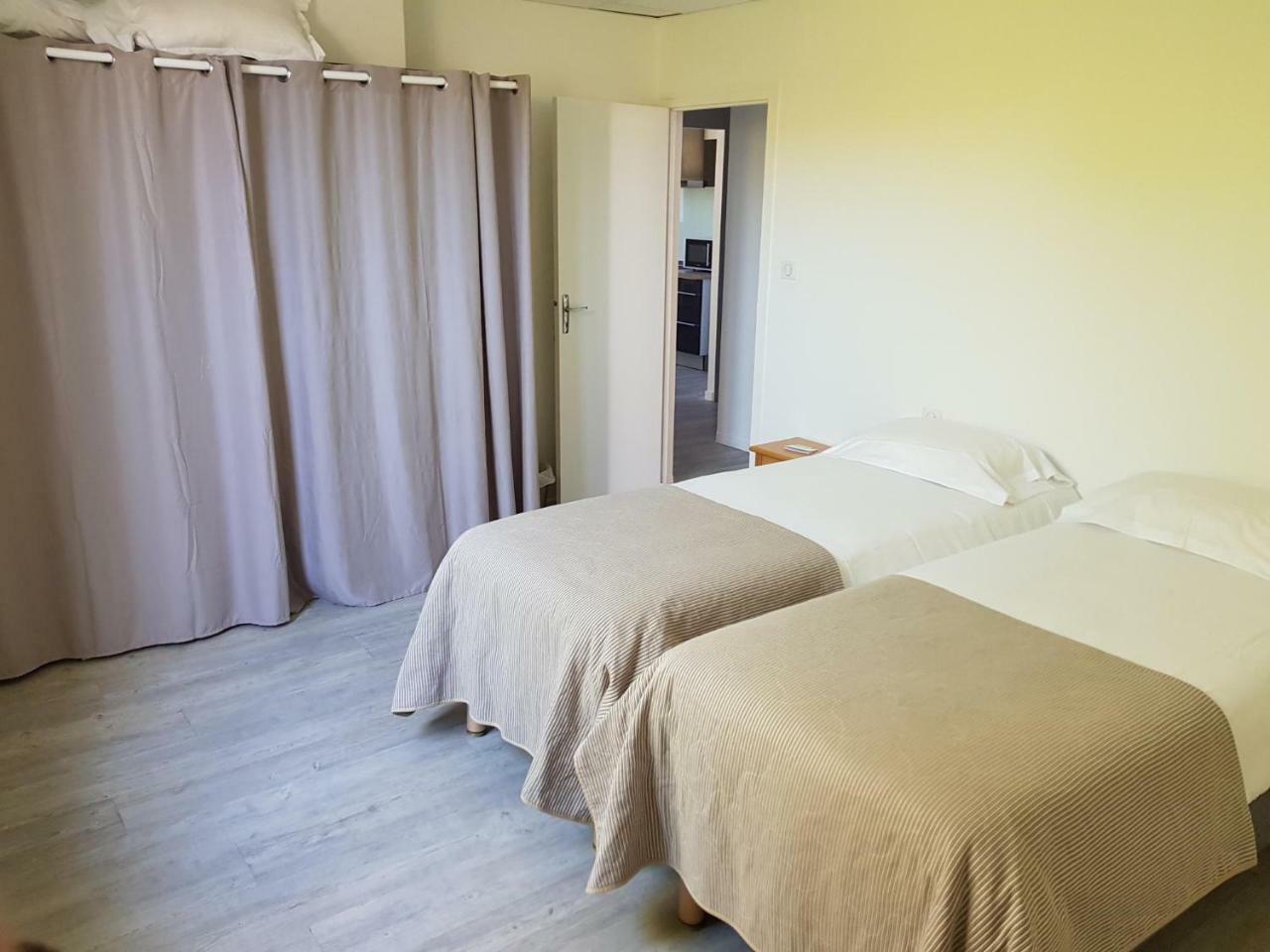 Logis Hotel Le Relais Biscarrosse Zimmer foto